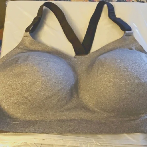 All in Motion Gray Sports Bra - Picture 3 of 8